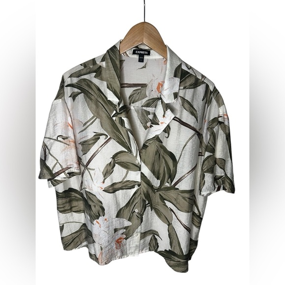 Express Hawaiian Shirt – Size Large‎ – Lightweight & Breezy - Picture 1 of 4